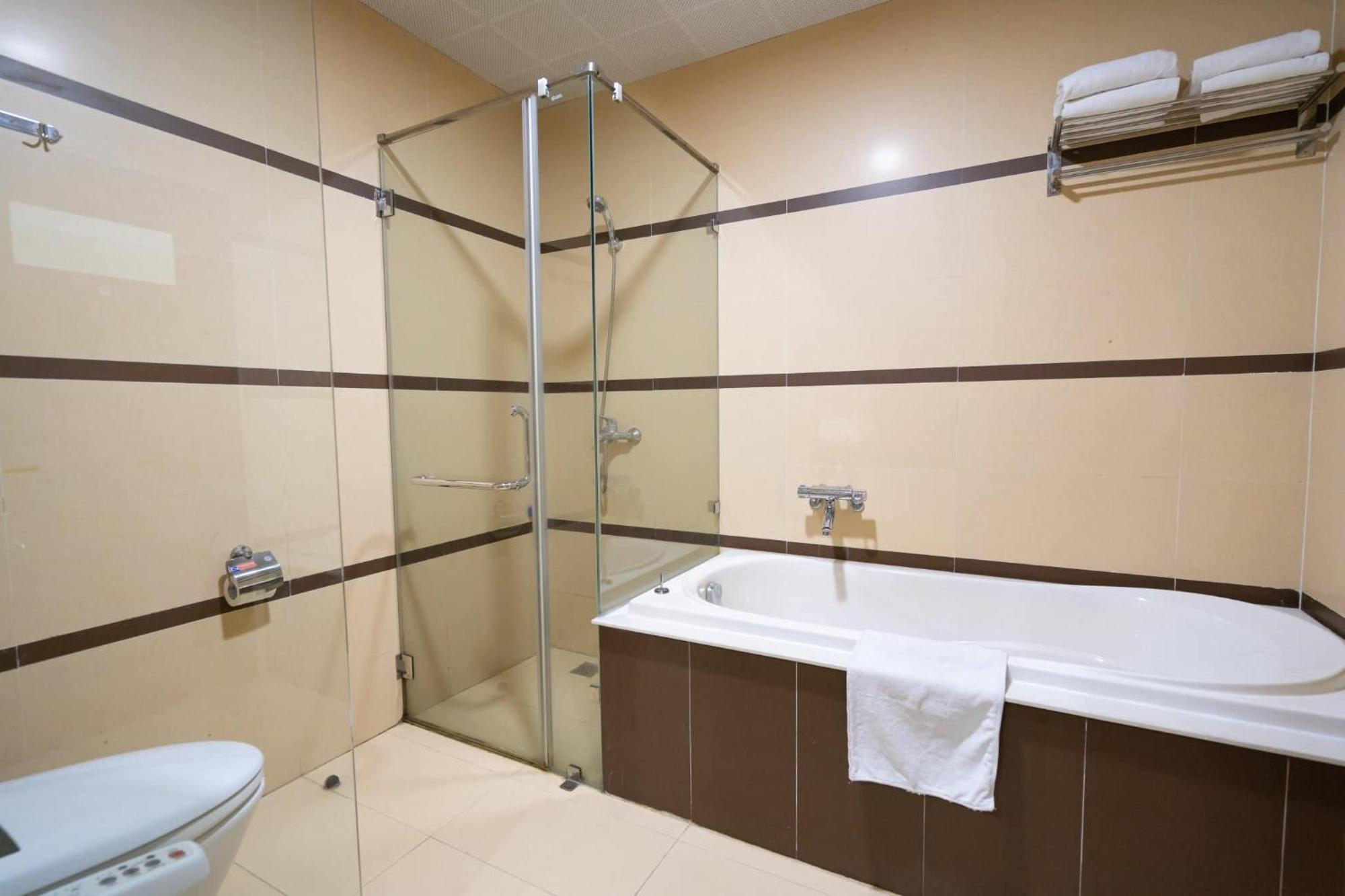 Cindy Hotel & Apartments - Khach San Can Ho O Trung Tam Tp 하이퐁 외부 사진